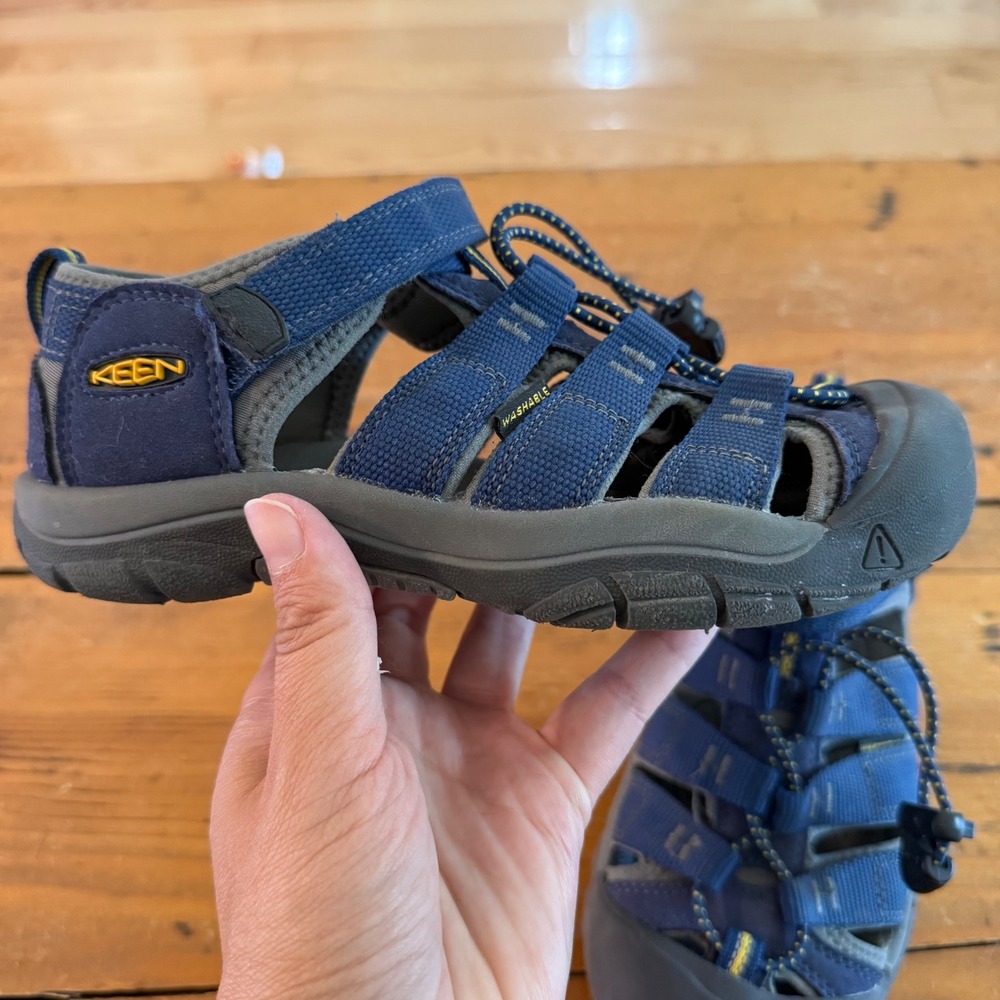 KEEN Kid's Newport H2 Water Sandal Size 2 Hybrid Hiking Shoe Outdoor Blue Gray